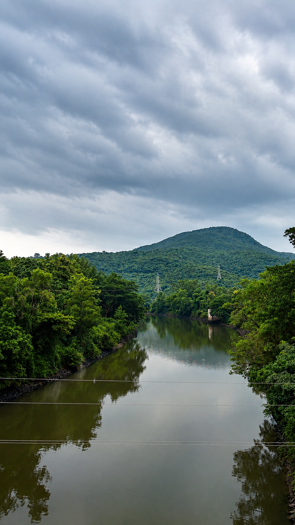 Hills and mountain horizon view